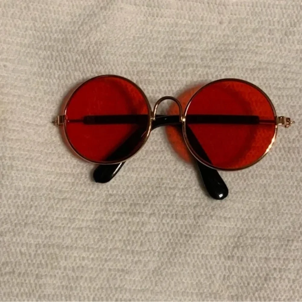 Pet Sunglasses Cats and small dogs Select One Red Black